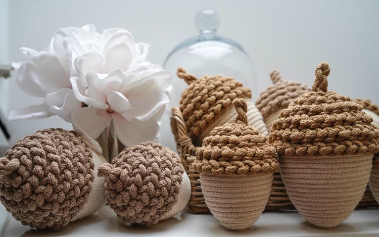 Żołądź ozdobny w kolorze cappuccino 9