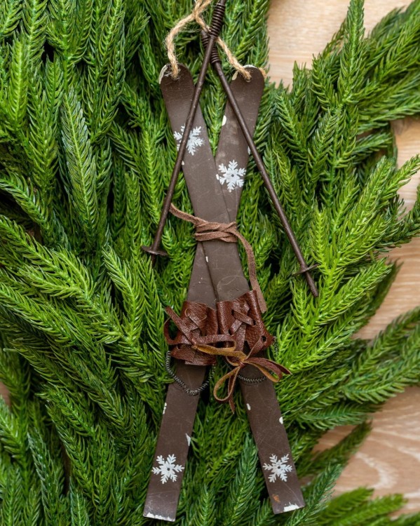 Narty metalowe vintage, ozdoba bożonarodzeniowa