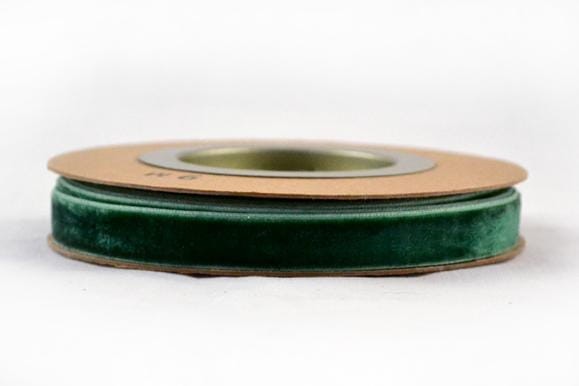 Wstążka tasiemka welurowa aksamitna welur zielona, szer. 3,8 cm, dł. 9 m